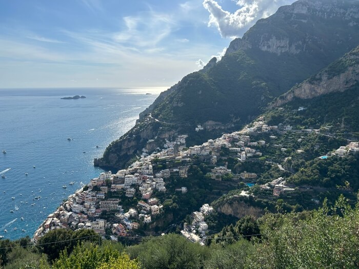 Blick auf Positano vom Sentiero degli Dei